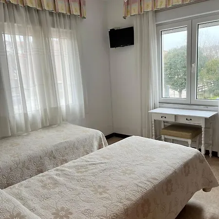 Guest house Hosteria Somo Somo